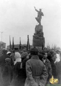 Открытие памятника «Борцам за власть Советов» 1936г