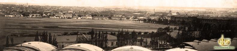 Панорамный снимок площади 1913 года
