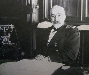 Морской министр, адмирал И.К. Григорович в рабочем кабинете, 1914 г.