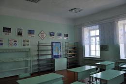 Школа в Дмитриевке, бывшая усадьба Змунчилла.