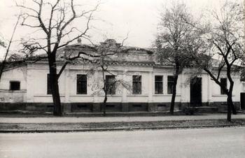 Дом по ул. Наваринская, 25. Фото 1989 года.