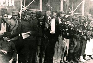 Митинг в честь встречи участников шлюпочного похода 1935 года